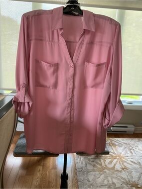 Women's Soft Pink Button-Down Shirt with Chest Pockets